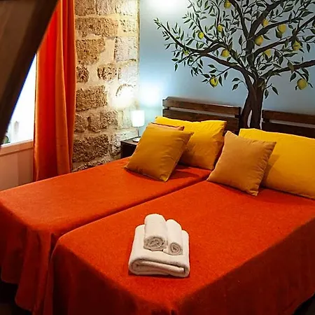 Carella 4*