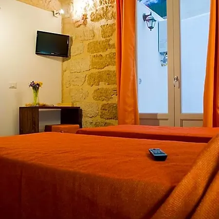 Carella 4*