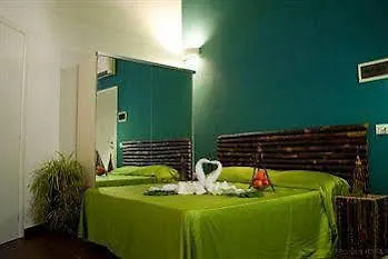 Carella 4*